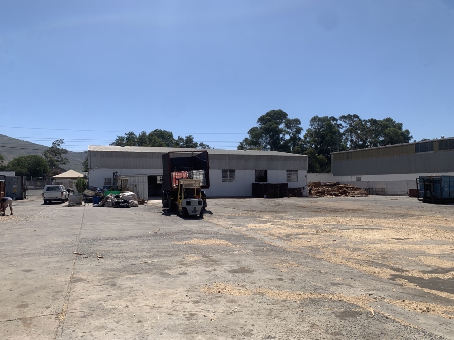 To Let commercial Property for Rent in Dal Josafat Western Cape